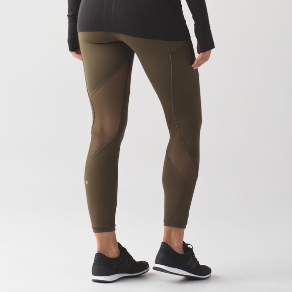 lululemon athletica Pants - Lululemon | Outrun Tight 7/8 Reflective Leggings